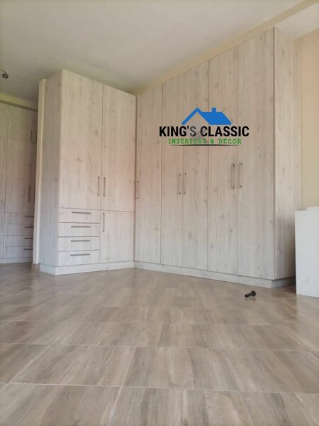 Fitted Wardrobes & Closets