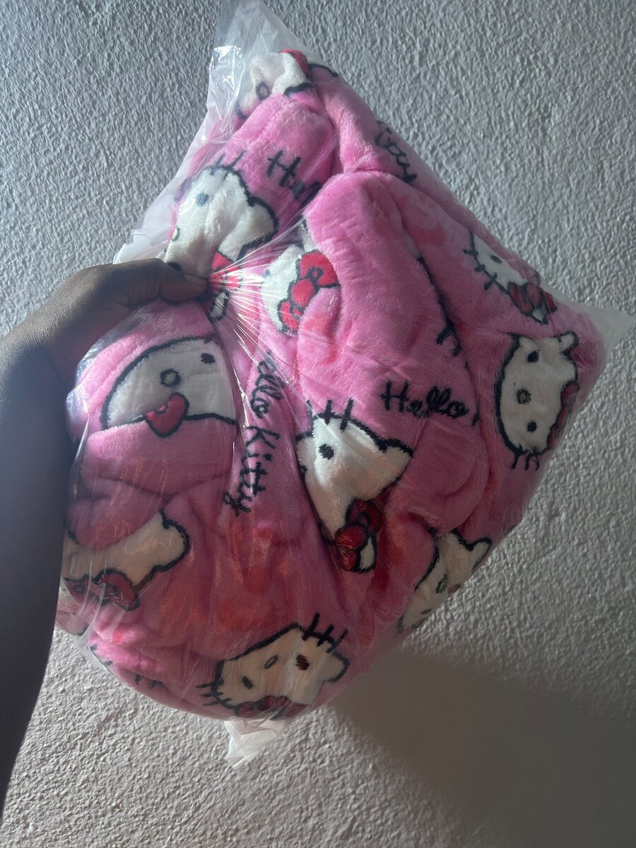 Pyjama Hello Kitty mignon