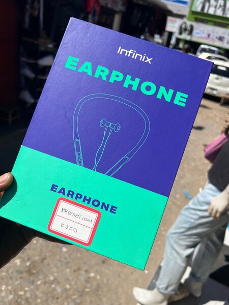 Infinix sport earphones