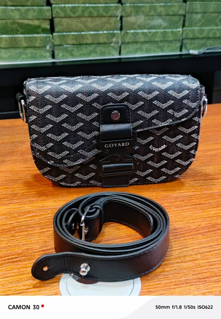 Sacoche Goyard en cuir imprimé