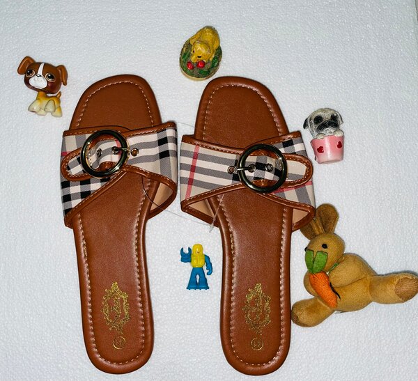 Tongs Wisteria élégants