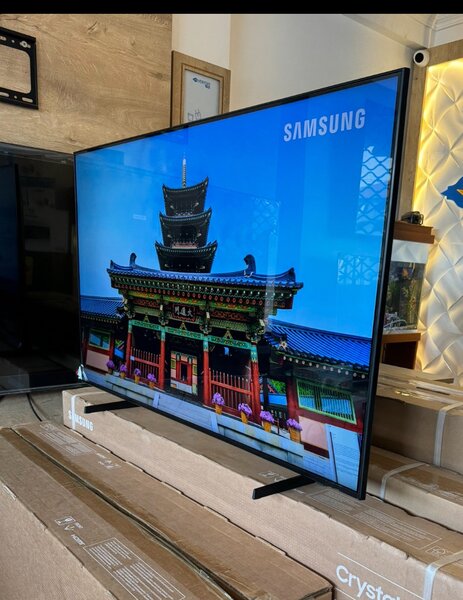 Samsung 55, Du8000 smart tv