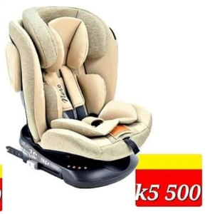 brown child car seat