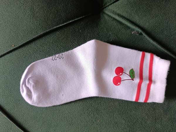 Chaussettes blanches Cerise