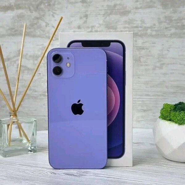 iPhone 12 Violet 64Go