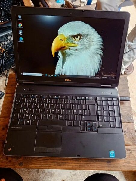 Ordinateur portable Dell Latitude