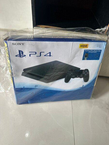 Console Sony PS4 HDR