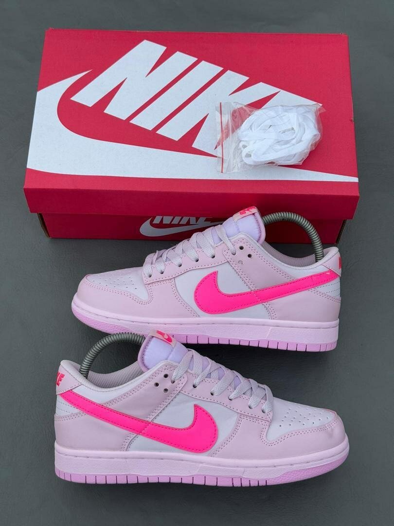 Baskets Nike pink