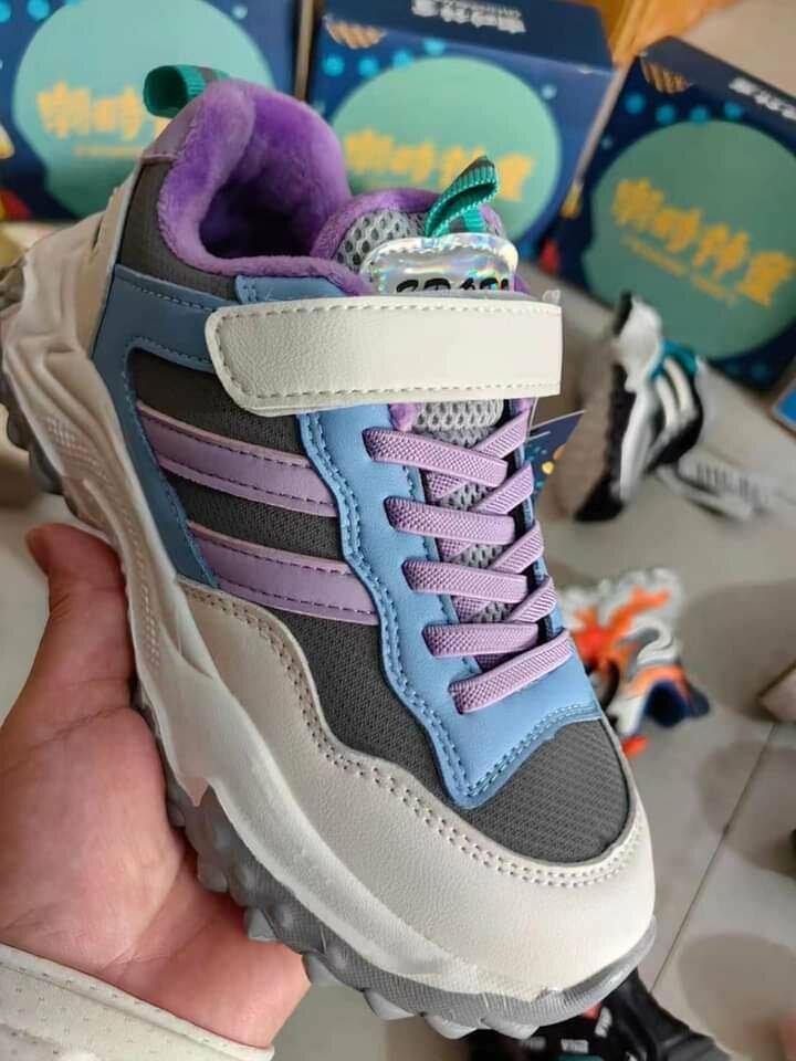 Children shoes wholesale