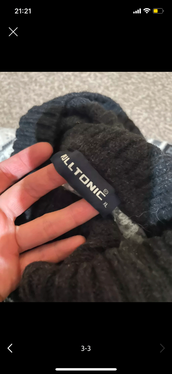 Очень мягкий теплый шерстяной Турецкий новый  свитер. Привоз