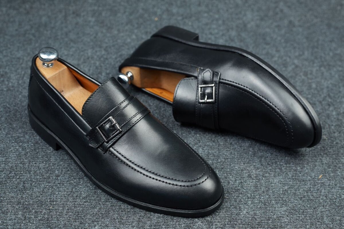 Mocassins en cuir élégants homme