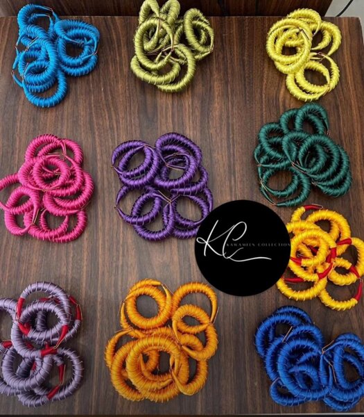 Bracelets colorés en tissu