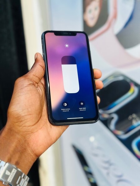 iPhone 11 Simple 64Go