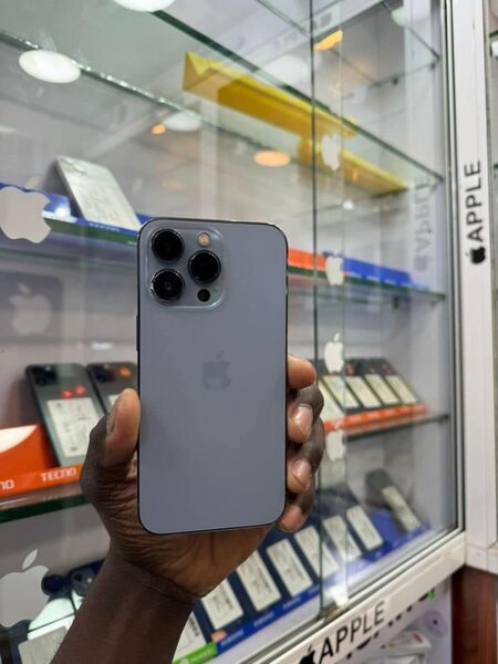 iPhone 13Pro Max 128giga casi