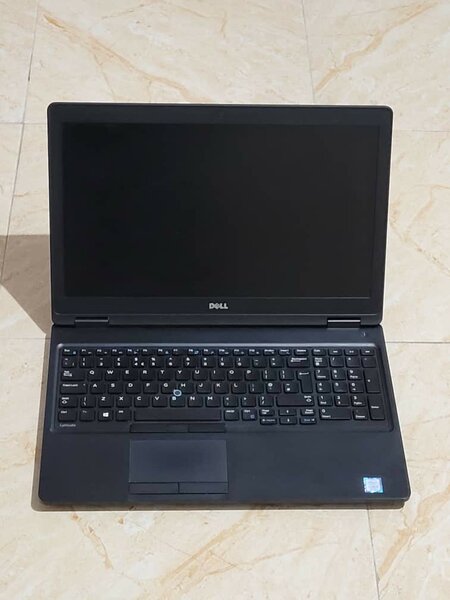 Dell Latitude e7240