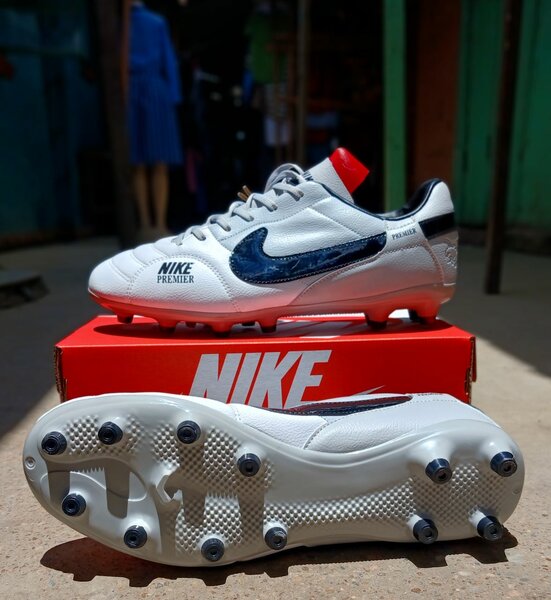 Soccer boots