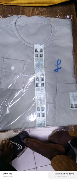 Tunique africaine pour hommes – broderie élégante