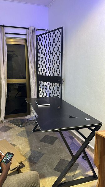 Game table (160 by 60 cm)