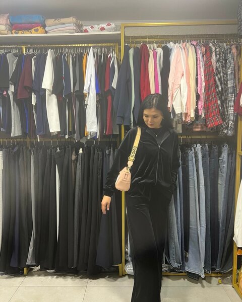 Велюровый костюм двойка