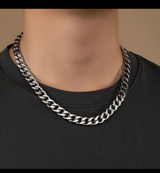 Chaîne de Cou Homme en Acier