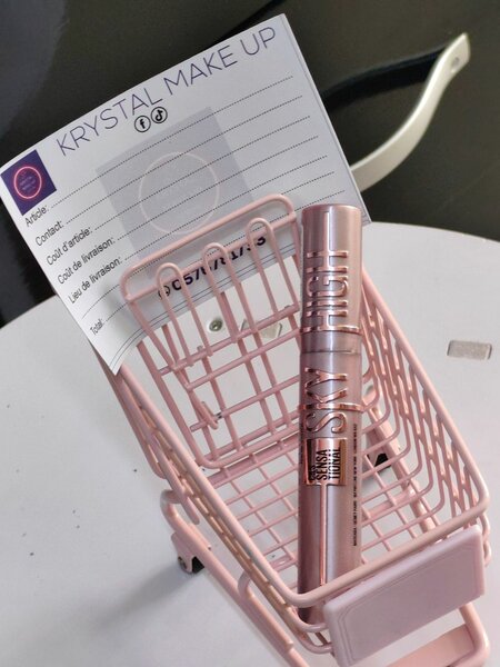 Mascara volumateur longue durée