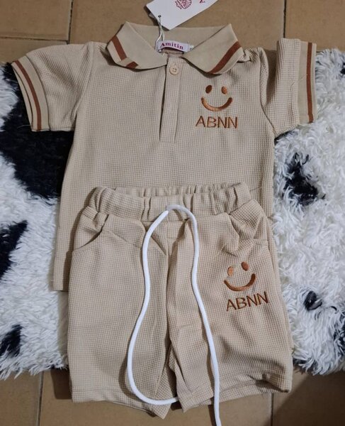 Ensemble enfant beige stylé