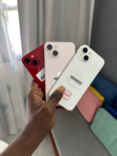 IPHONE 13 SIMPLE 128Go QUASI NEUF