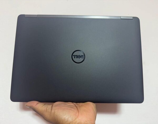 Dell Latitude E7470