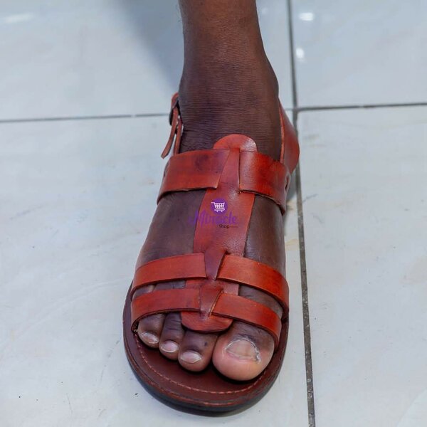 Sandales en cuir de ghana