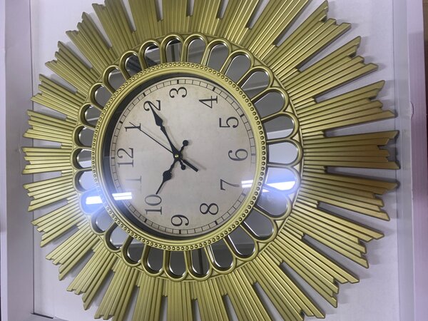 Wall clock