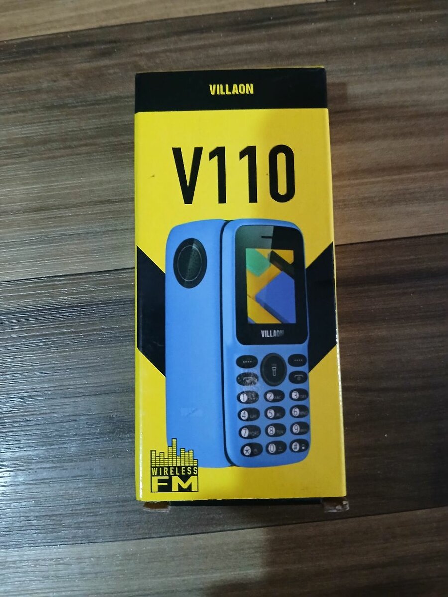 Téléphone portable V211