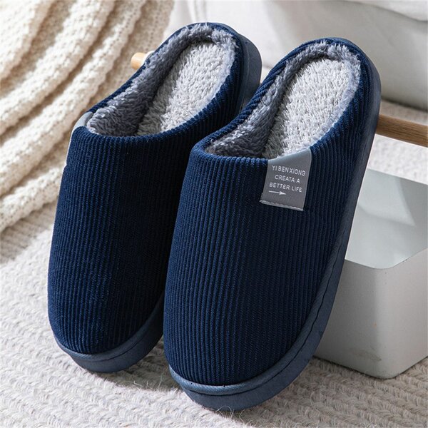 Non slip house slippers