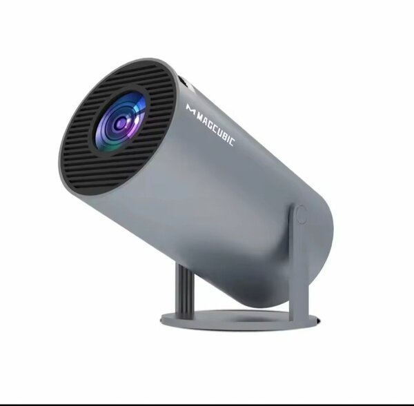 Hy 300 pro 4k Android multimedia Box pack projector.