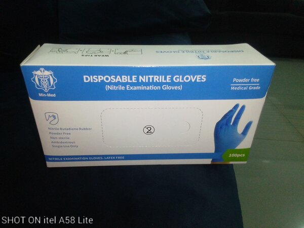 GLOVES FOR SPA AND HOSPITAL AND MARKET