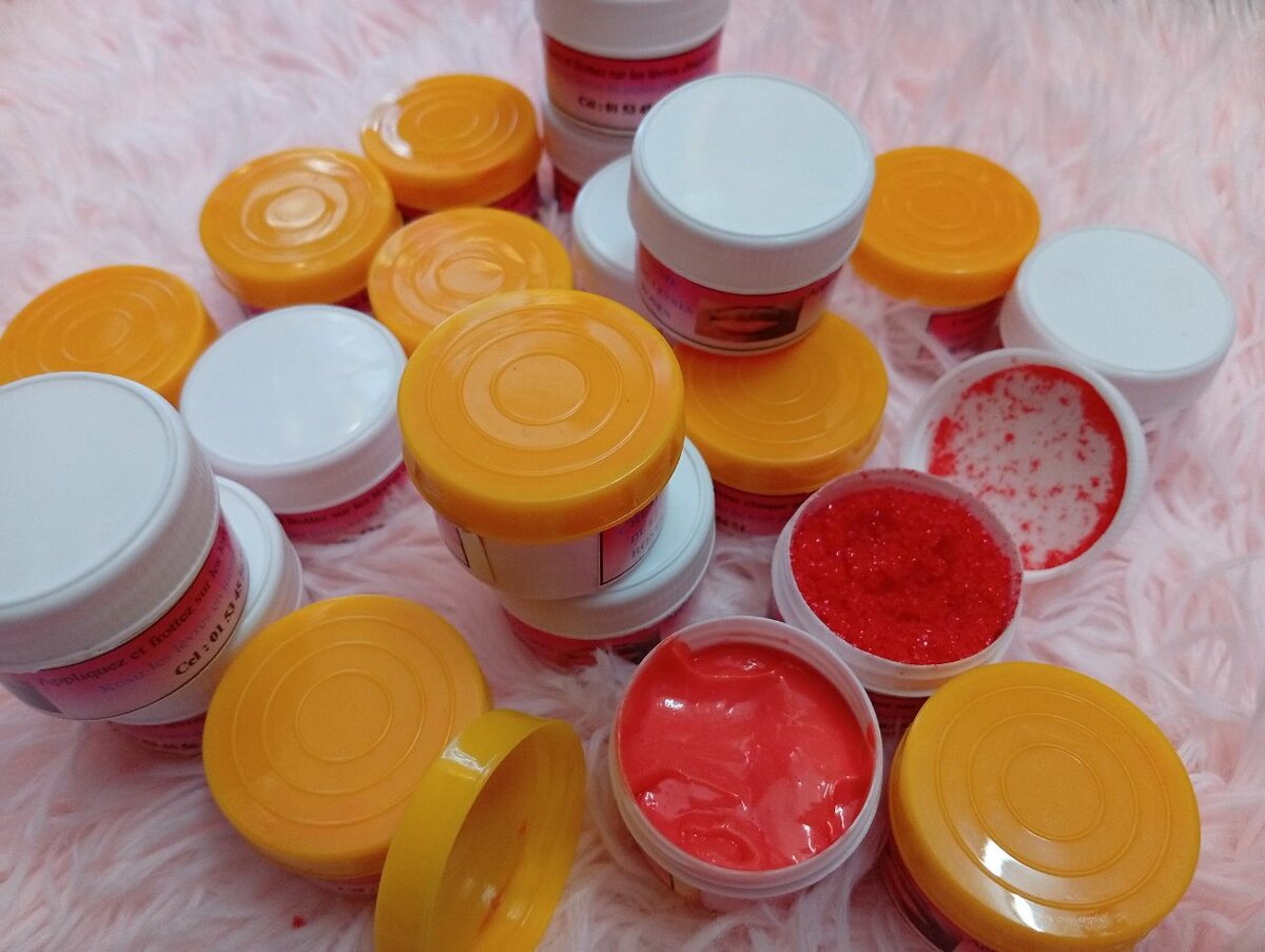 Duo lèvres rose  (gommage+crème)