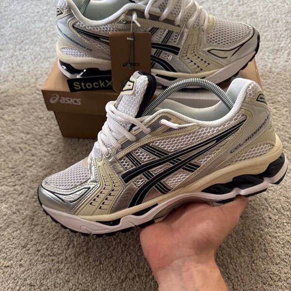 ASICS