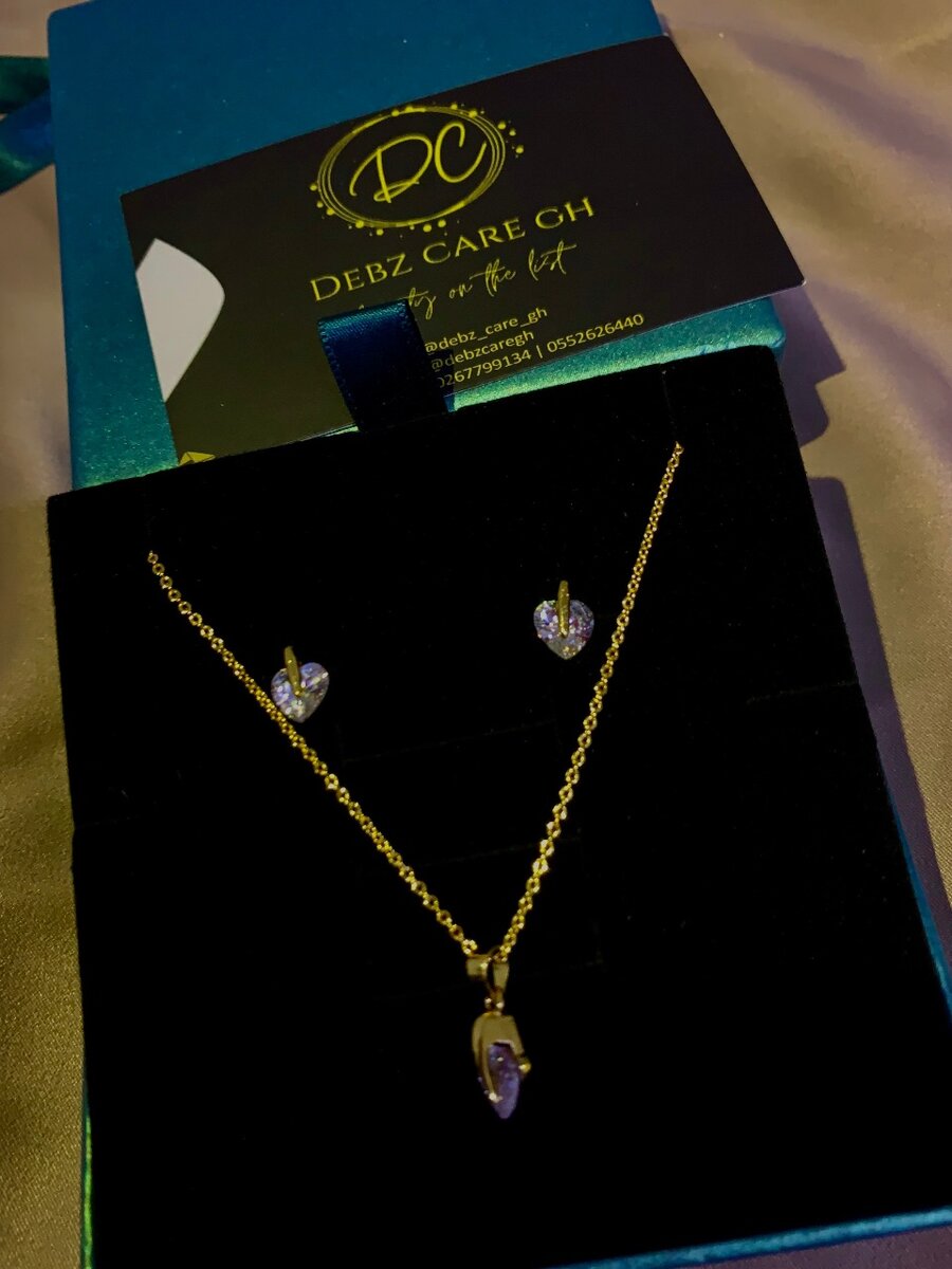 Necklace with earrings