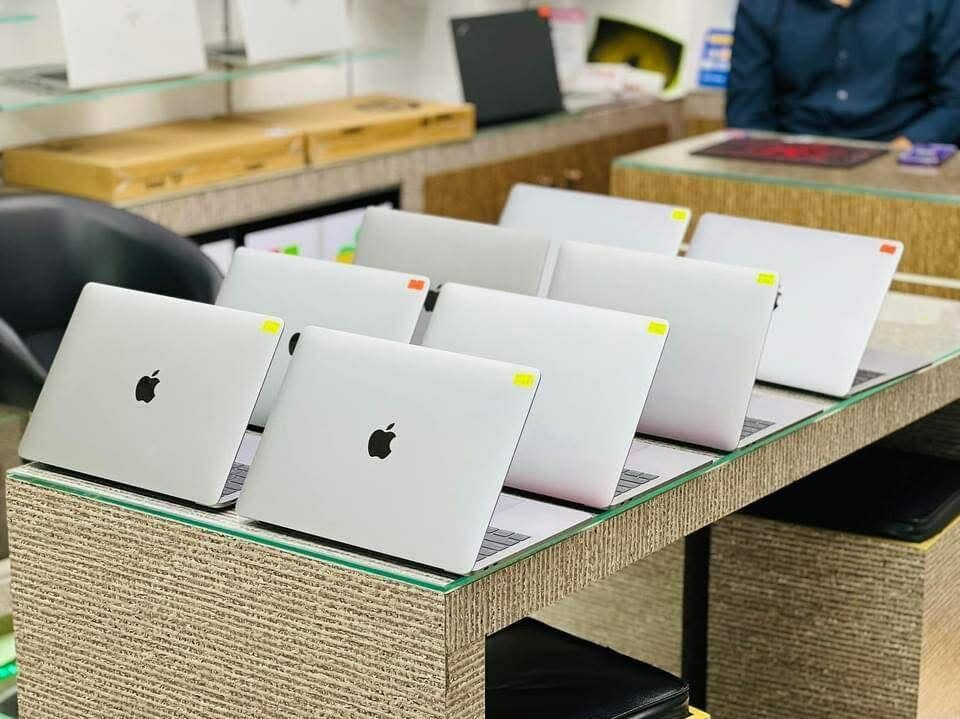 Ordinateur portable élégant