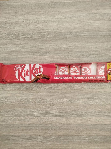 kit-kat  PAQUET DE 9 PETITES BARRES DE CHOCOLAT