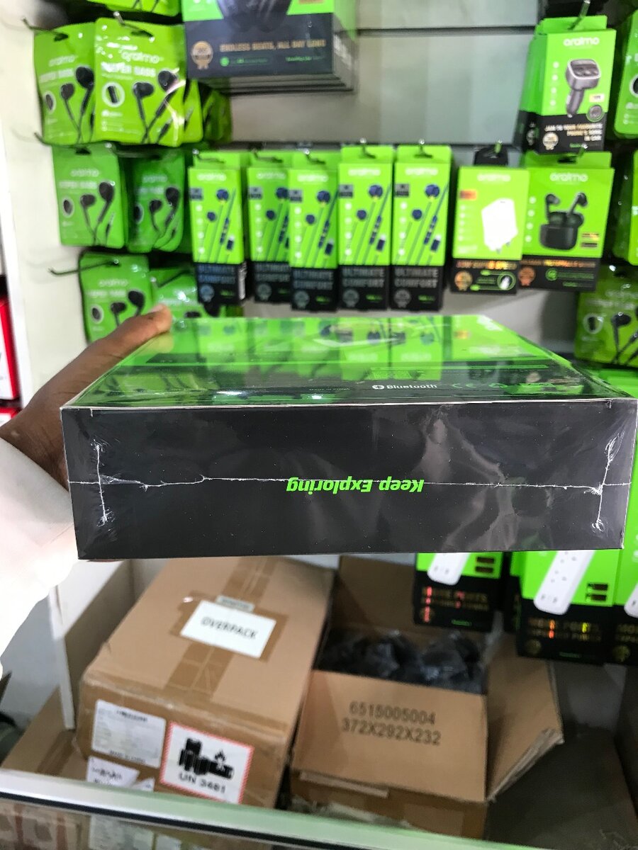 Boom pop lite overhead Oraimo headphones