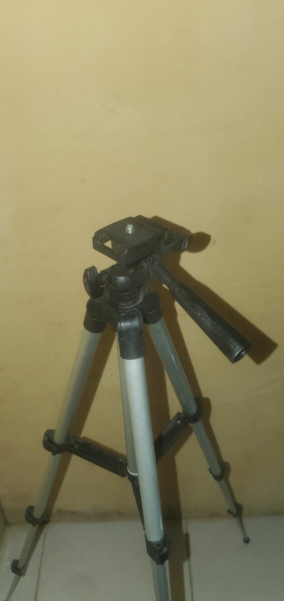 Trépied Pour Caméra + déclancheur - 14-40 Pouces - Argent