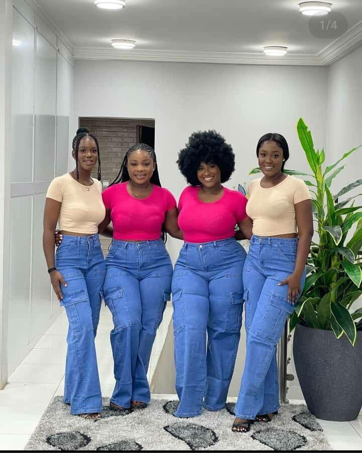 Pantalons larges taille haute