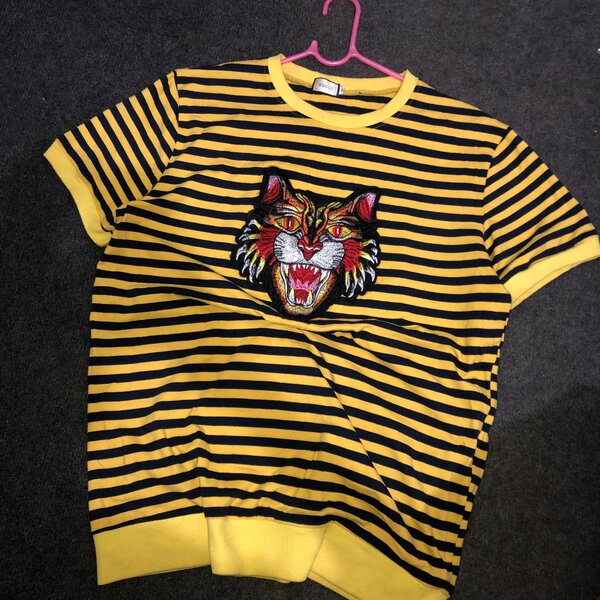Gucci Tiger Embroidered  T-Shirt Black and Yellow