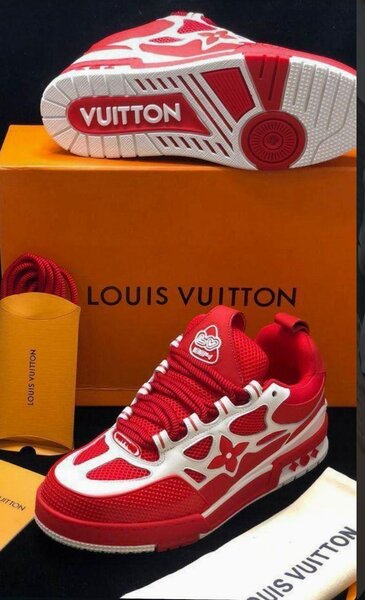 Sneakers rouges Louis Vuitton