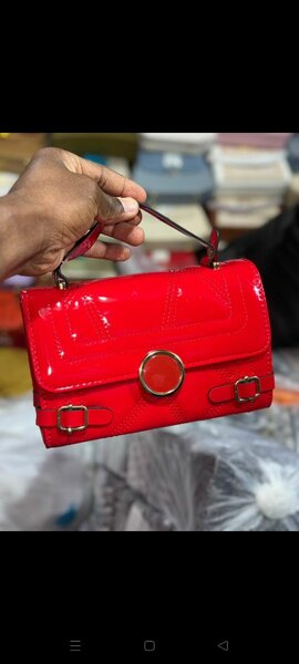 Sac à Main Rouge Élégant