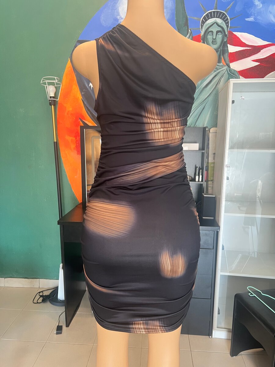 Robe asymétrique sexy