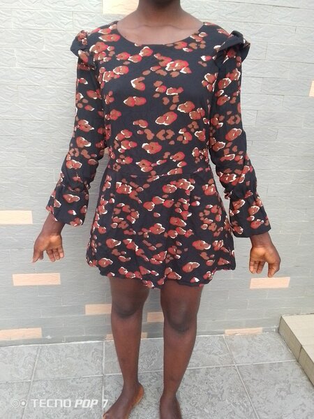 Robe fleurie manches longues