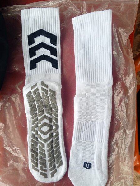 Chaussettes de sport antidérapantes