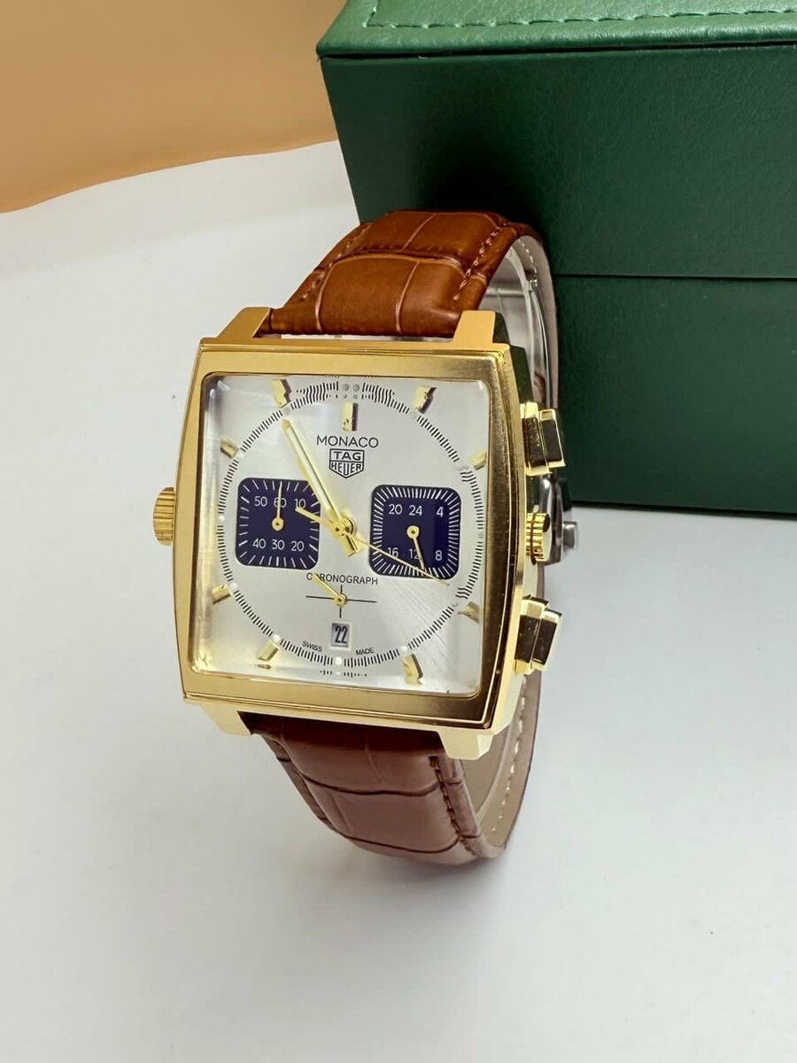 Montre Monaco classique pour homme