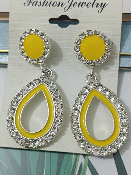 Boucles d'oreilles glamour jaunes